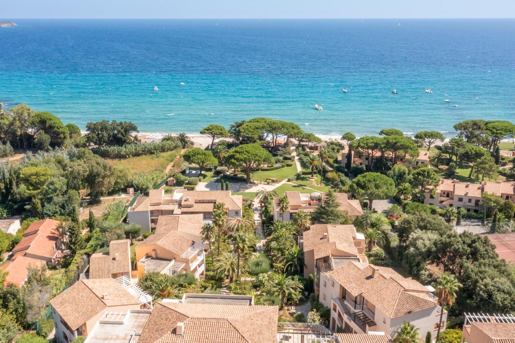 Residence Pierre & Vacances L'Anse De Pramousquier Ле-Лаванду Екстер'єр фото